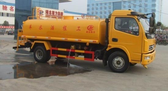東風多利卡<a href=http://cnnxw.cn/ssc target=_blank class=infotextkey>灑水車</a>